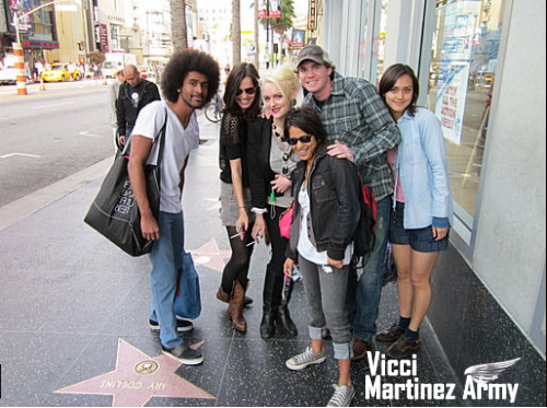 Vicci Martinez with Contestants from Season 1 of The Voice