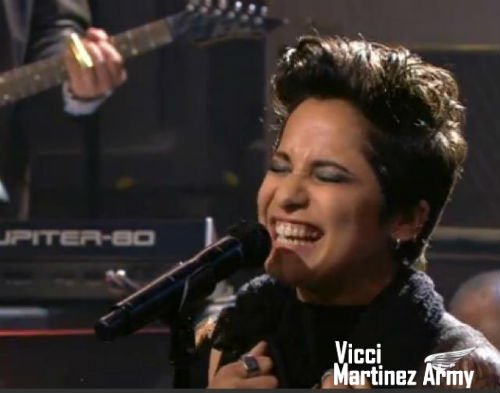 Vicci Martinez getting soulful while singing